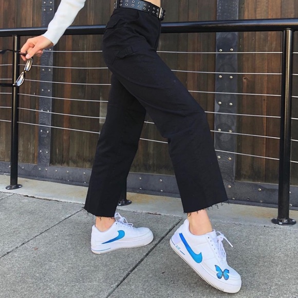 NIKE Custom Air Force 1’s - Picture 1 of 4